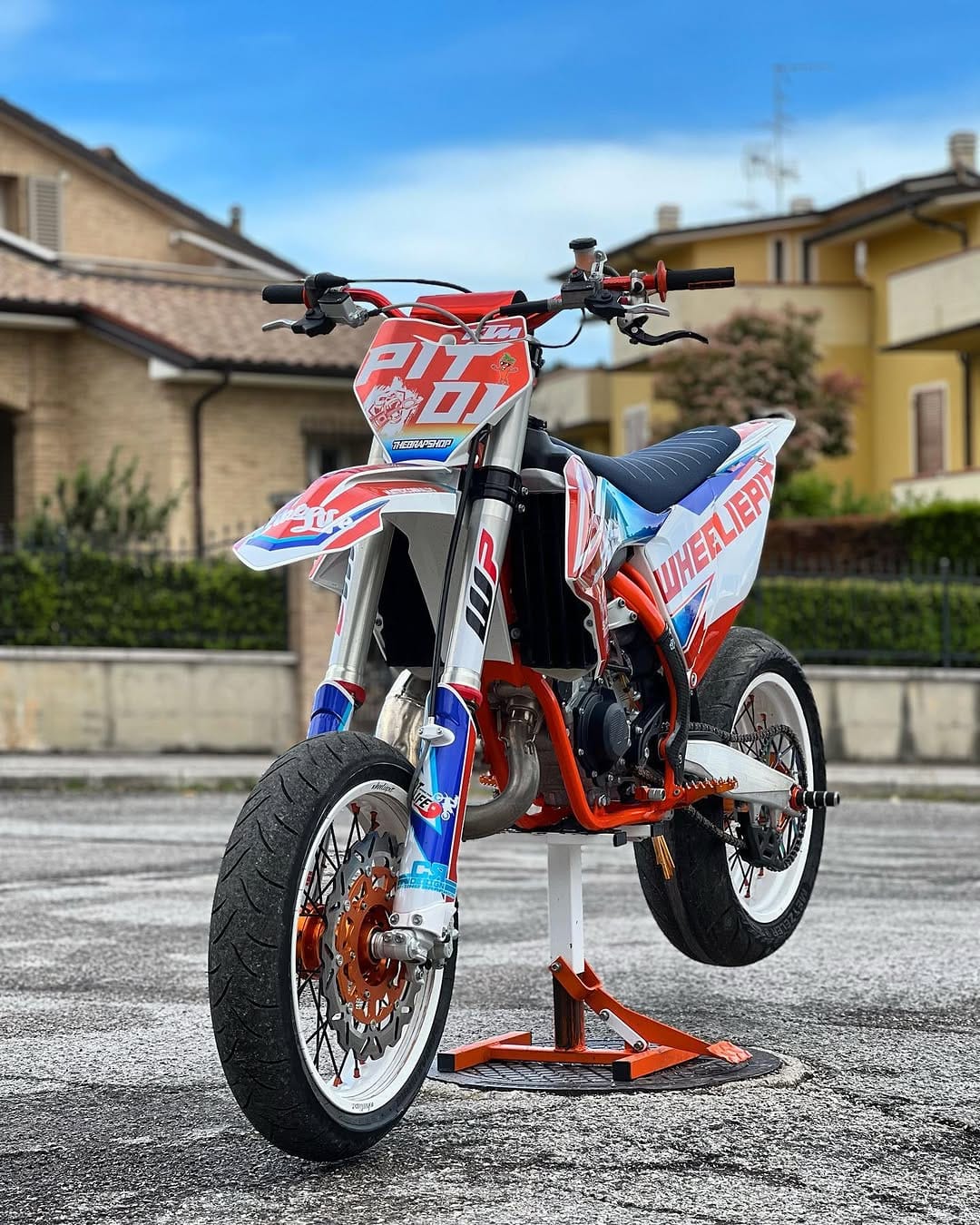 Post 9 by PIT🥕SUPERMOTO on Instagram (image)