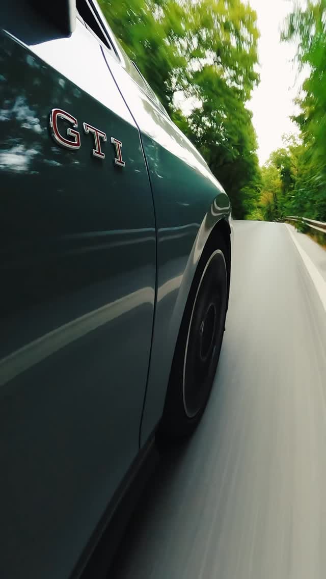Post 9 by Volkswagen Acarlar on Instagram (video)