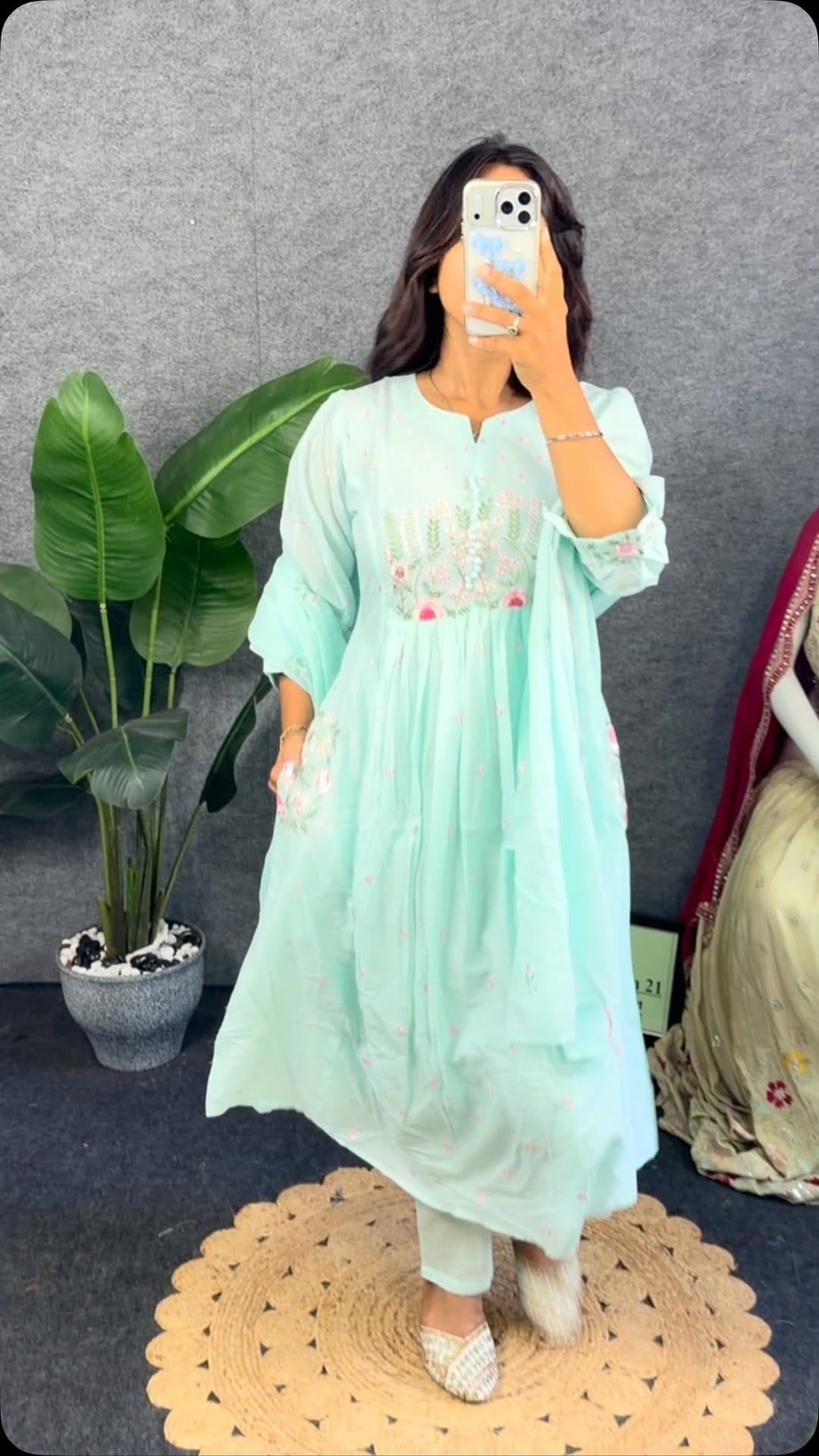 Post 7 by Chirag Gondaliya G(ekta fashion) on Instagram (video)