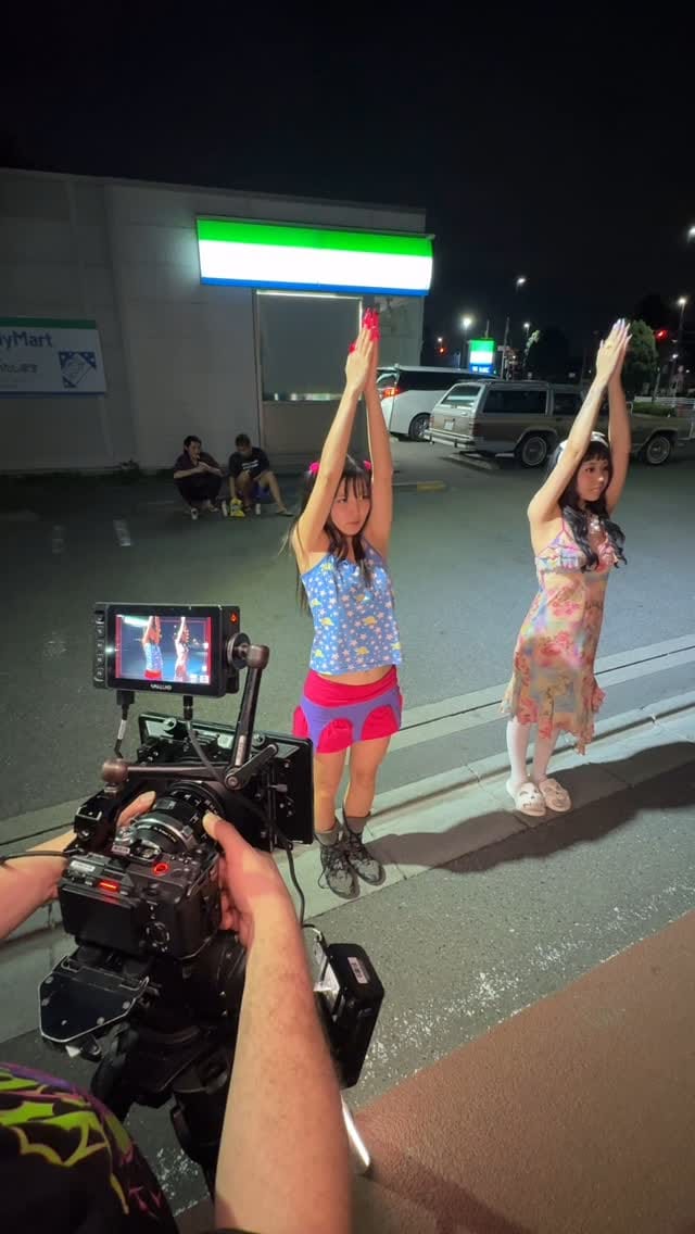 Post 8 by Aya Gloomy on Instagram (video)