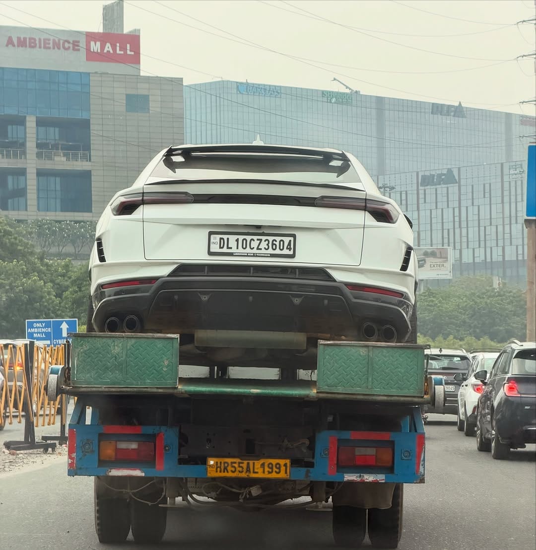 Post 6 by Delhisupercars 🇮🇳 on Instagram (carousel)