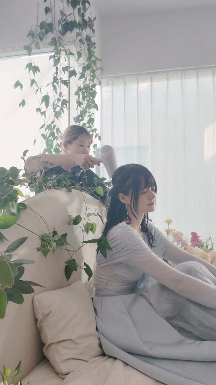 Post 5 by sana🦋【sajou no hana】 on Instagram (video)