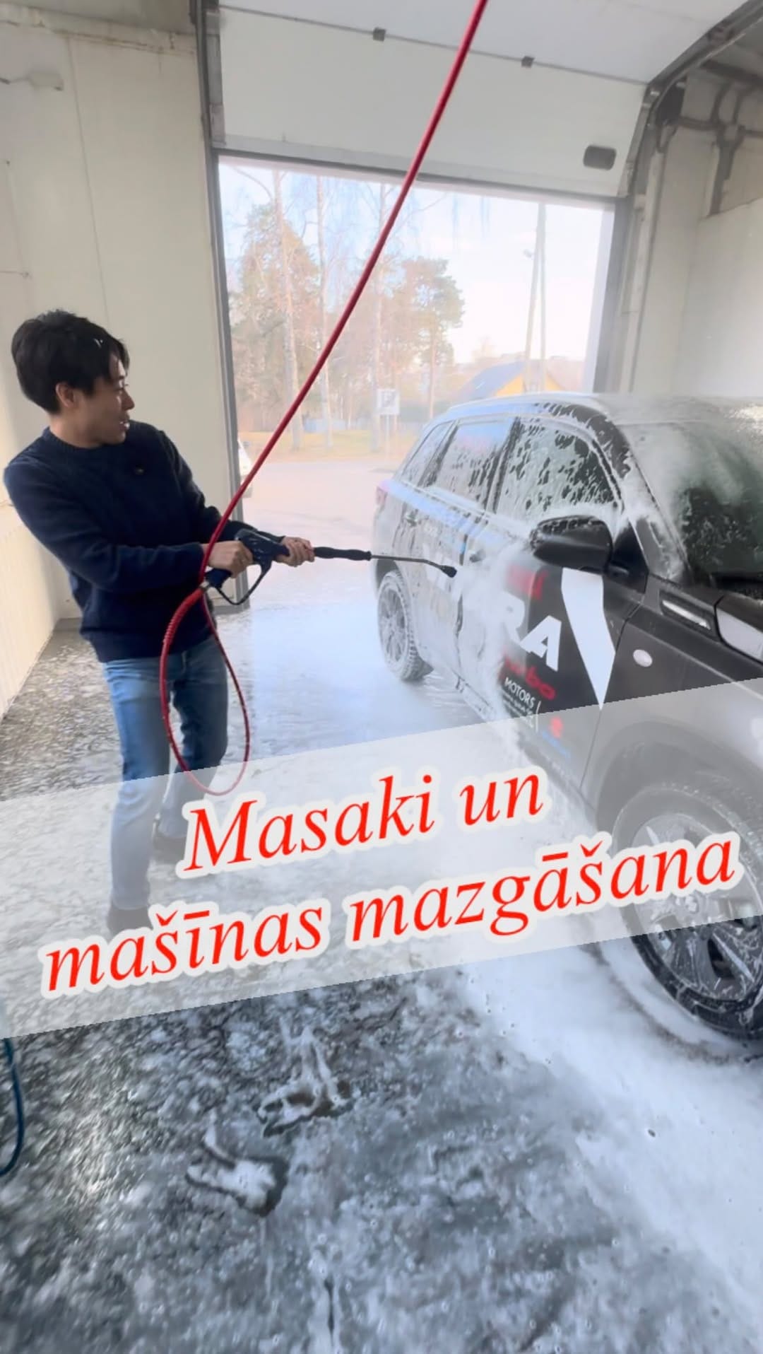 Post 8 by Masaki Nakagawa on Instagram (video)