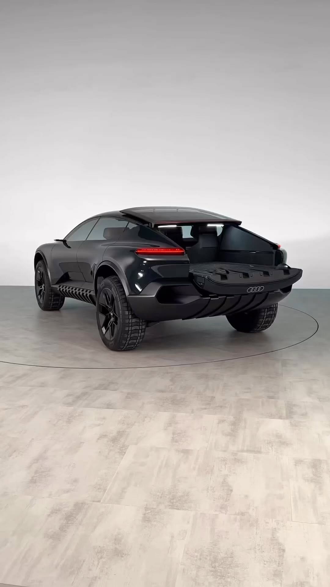 Post 10 by The SUV Culture™ on Instagram (video)