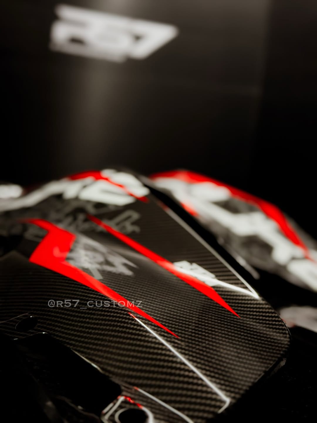 Post 1 by HYDRODIPPING | CUSTOM DESIGN | CUSTOMPAINT STUDIO | RESTORATION on Instagram (image)