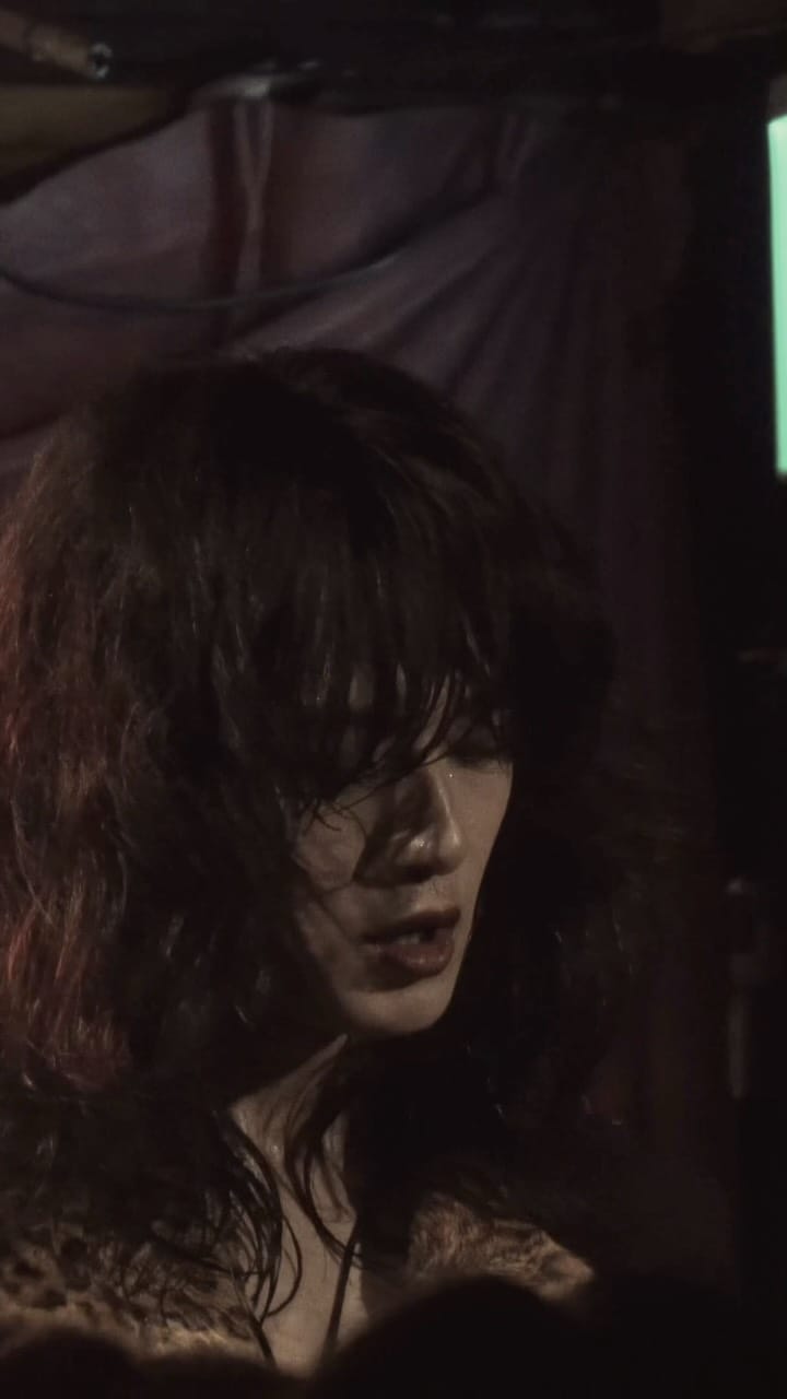 Post 2 by 暴動クラブ on Instagram (video)