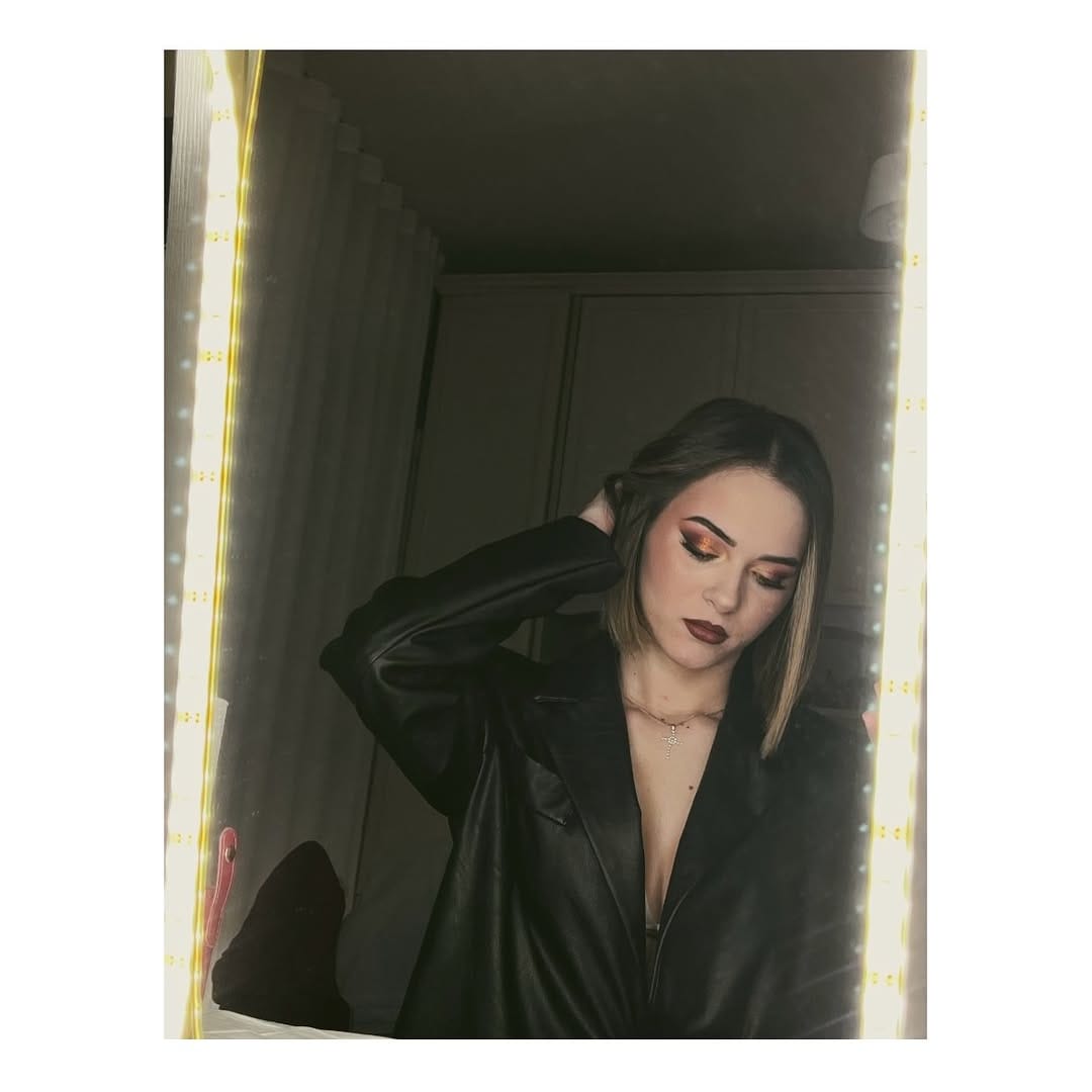 Post 5 by Rosa Vairo🥀 on Instagram (carousel)
