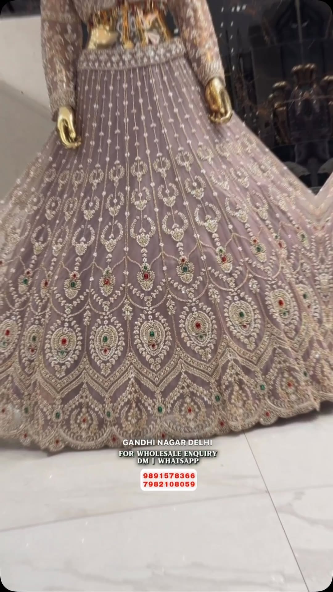 Post 4 by LAROZE CREATION _BY_CHAND on Instagram (video)