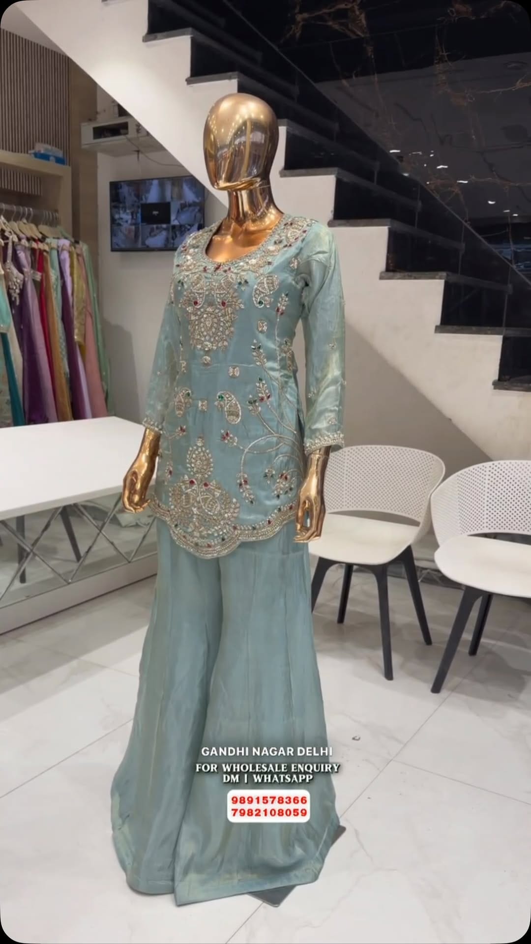 Post 7 by LAROZE CREATION _BY_CHAND on Instagram (video)