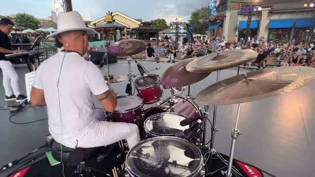 Post 5 by Pablo Aragona on Instagram (video)