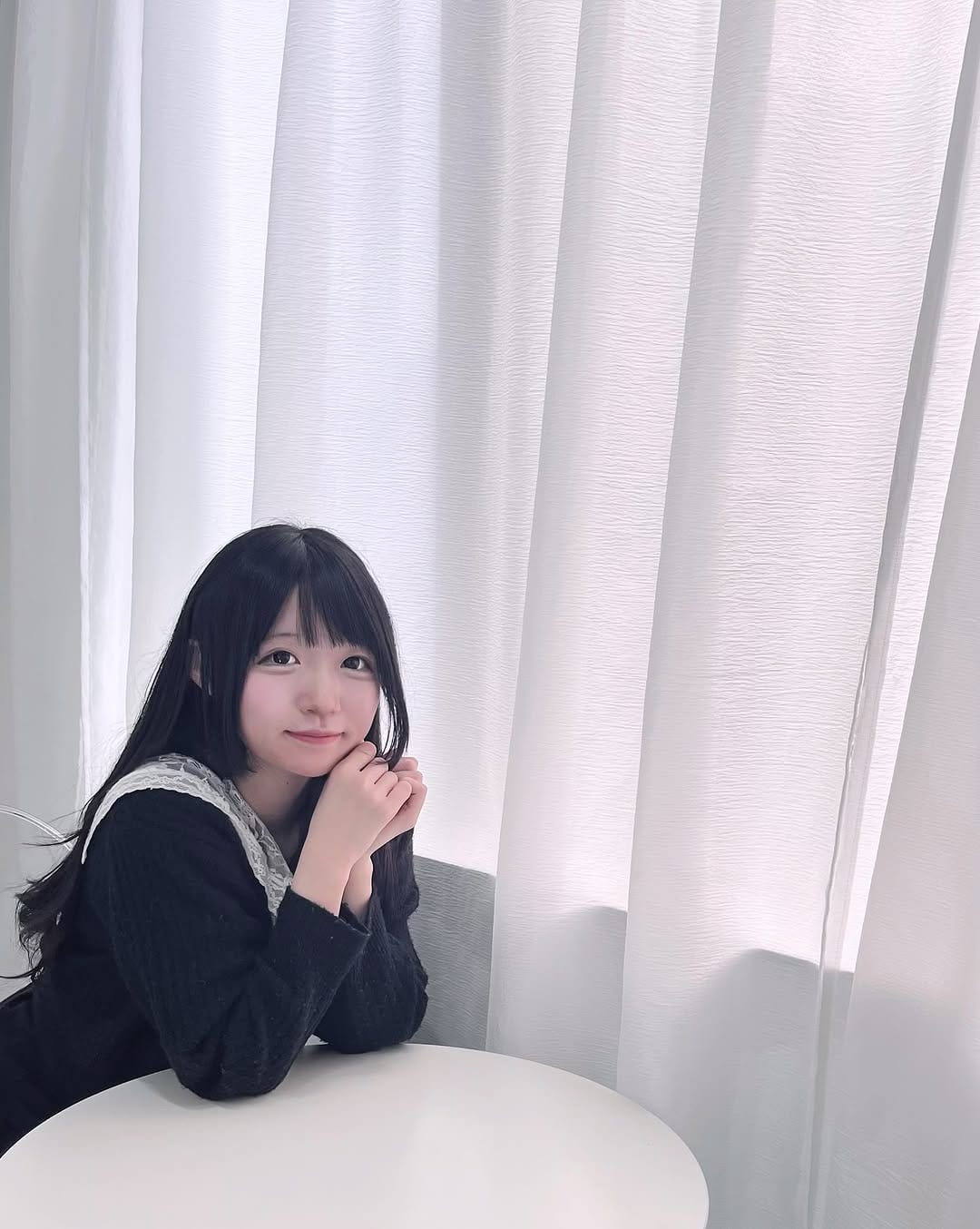 Post 7 by ＹＵＲＩ(ゆり 🎸♡) on Instagram (carousel)