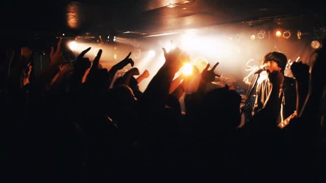 Post 2 by Sunny Girl on Instagram (video)