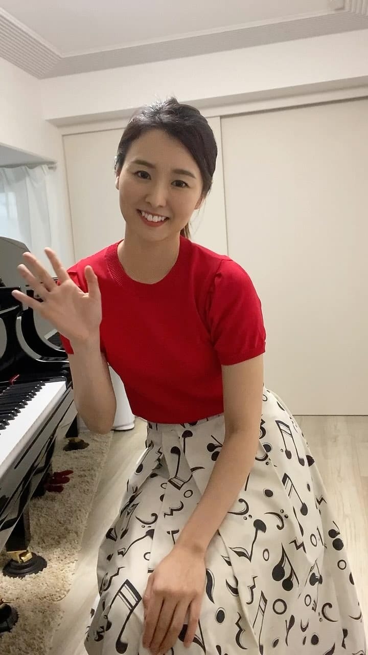 Post 10 by ピアニスト森本麻衣/Pianist Mai Morimoto on Instagram (video)
