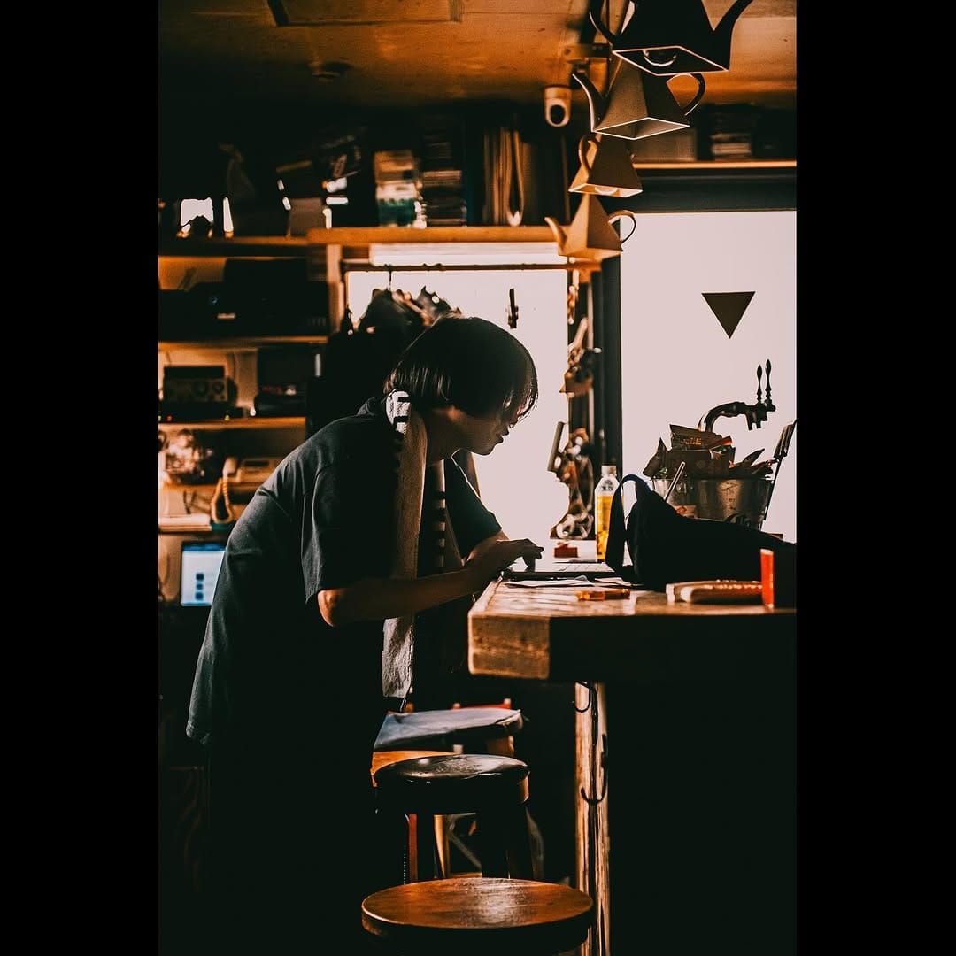 Post 4 by GOMESS on Instagram (carousel)