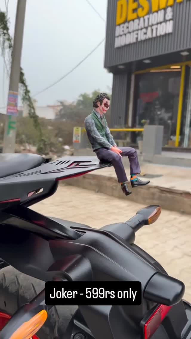 Post 4 by CarCrome on Instagram (video)
