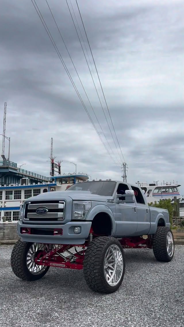 Post 4 by TINT WORLD® on Instagram (video)