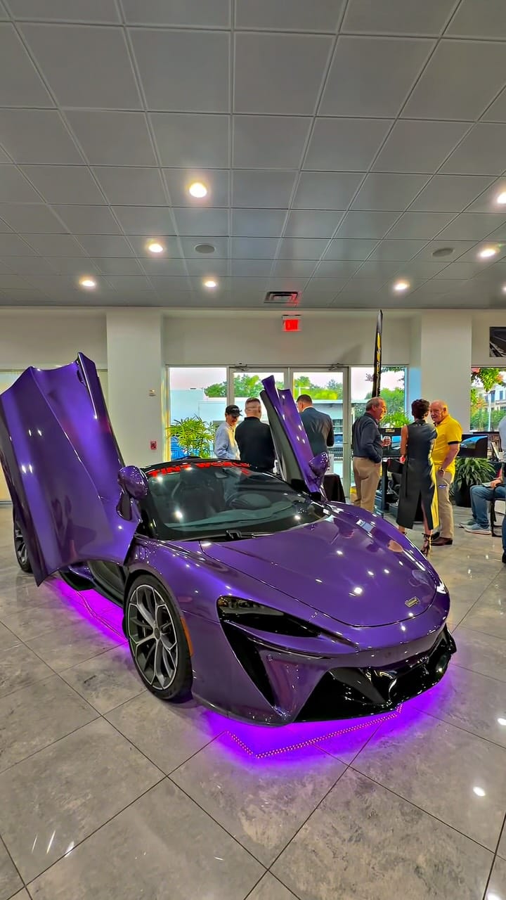 Post 2 by TINT WORLD® on Instagram (video)