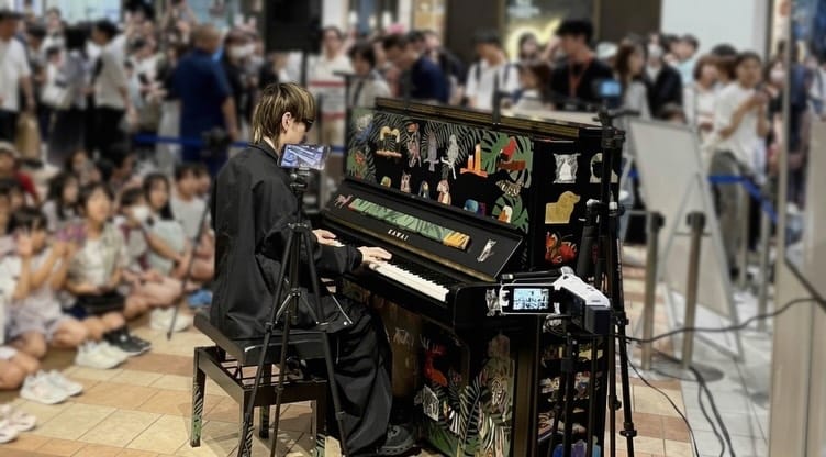 Post 2 by 【YouTuber】きむらたくや🎹🎵ストリートピアノ＆エレクトーン奏者 on Instagram (carousel)