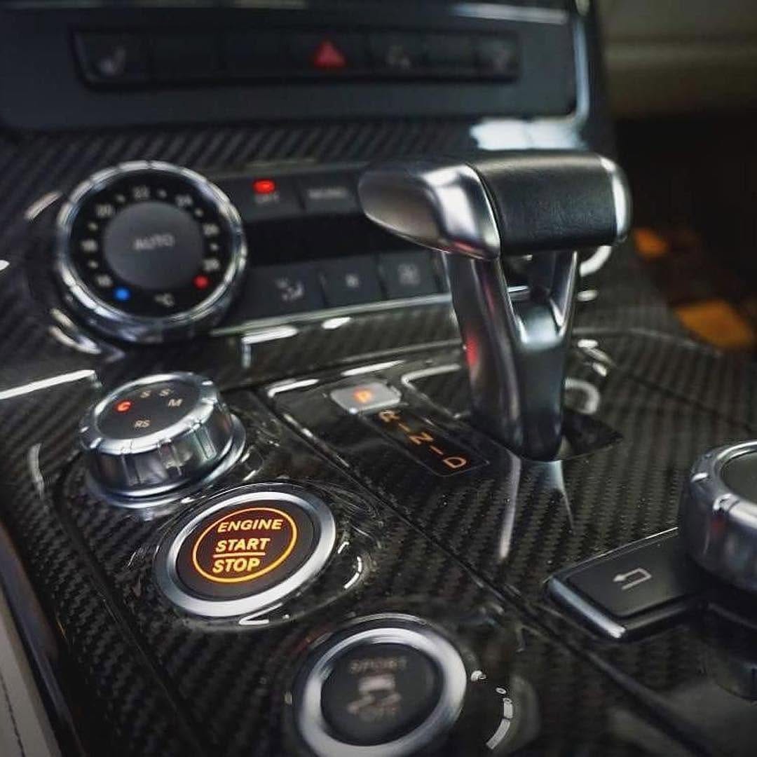 Post 9 by Mercedes-Benz Lovers on Instagram (image)