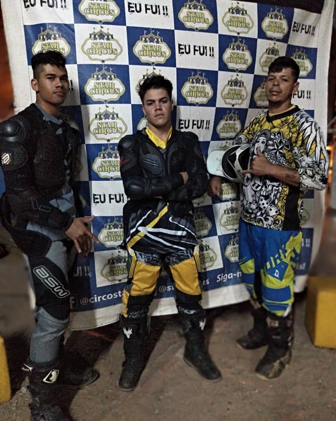 Post 9 by Star Circus on Instagram (image)