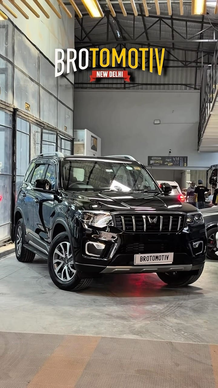 Post 5 by Brotomotiv MathuraRoad Delhi on Instagram (video)