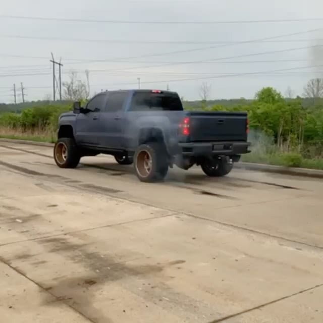 Post 2 by TruckAddictz™ on Instagram (video)