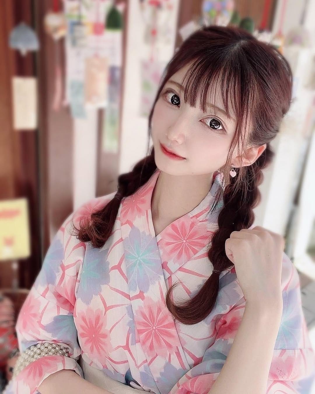 Post 8 by 𝕤𝕖𝕣𝕚𝕟𝕒໒꒱ on Instagram (carousel)