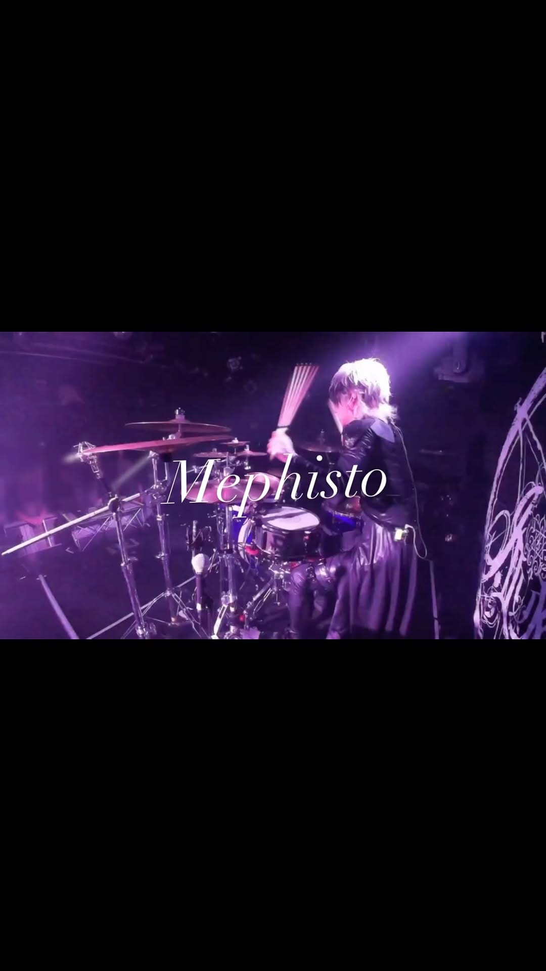 Post 6 by Zyean on Instagram (video)