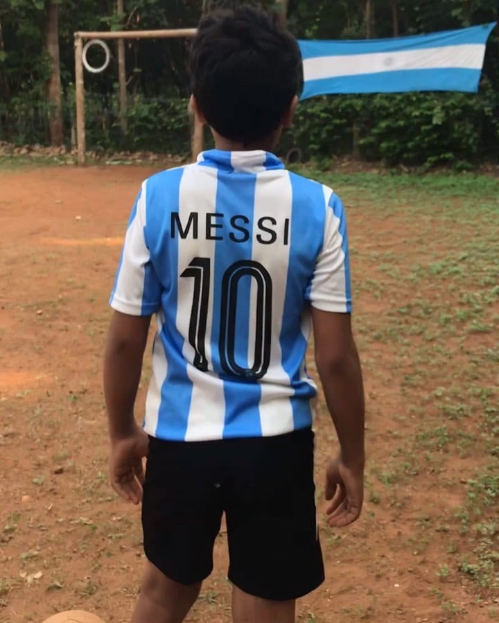 Post 10 by Mishal Abulais on Instagram (video)