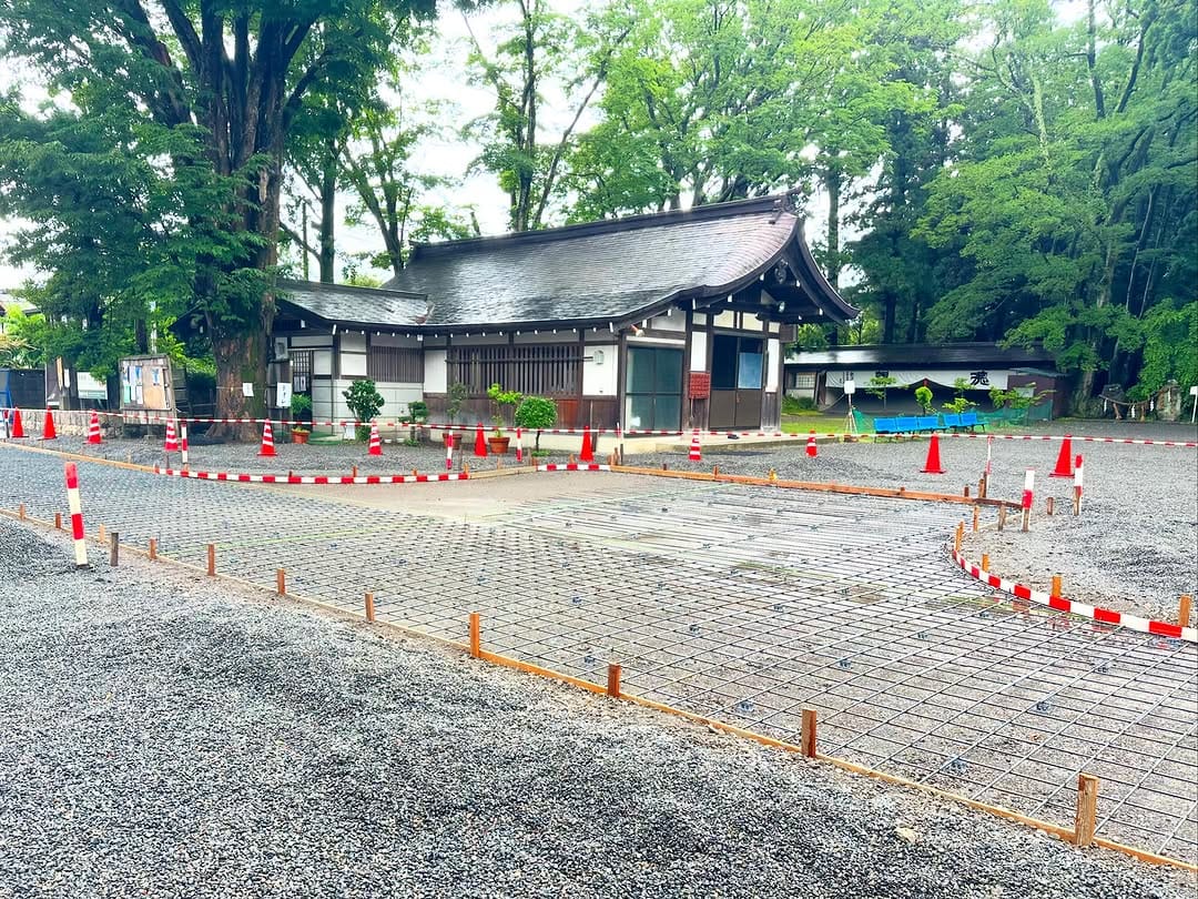 Post 6 by 穗髙神社／Hotaka Jinja Shrine on Instagram (carousel)
