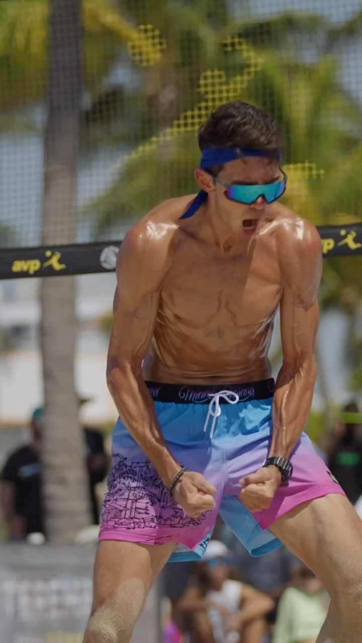 Post 7 by Ian Woo Satterfield on Instagram (video)