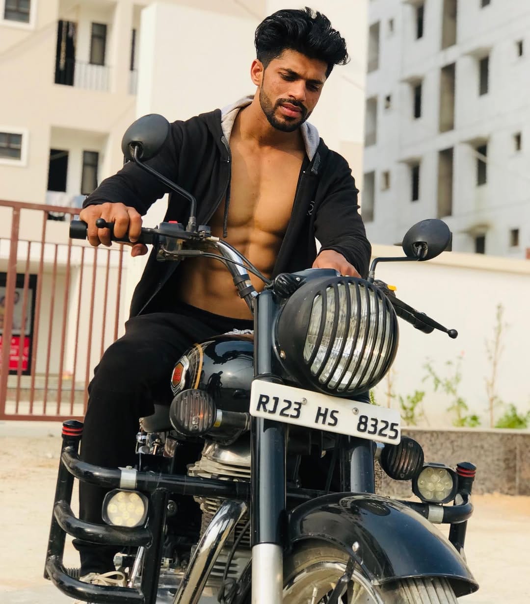 Post 10 by Amit Rao 🇮🇳 on Instagram (image)