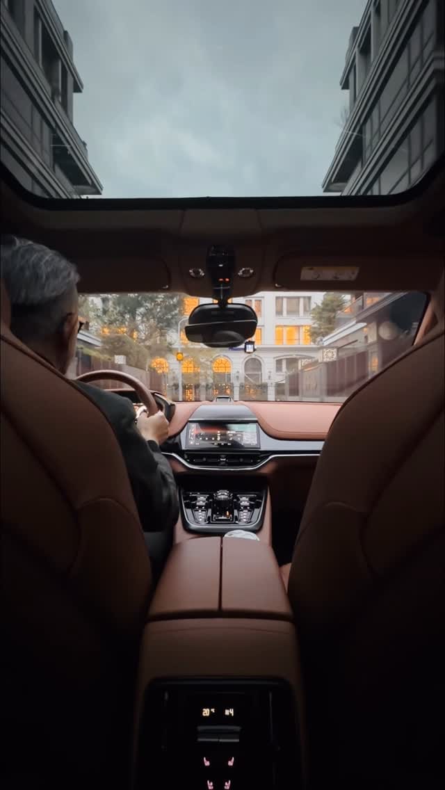 Post 9 by Aston Martin Taiwan on Instagram (video)