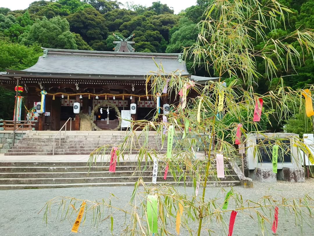Post 1 by 石見國一宮 物部神社 on Instagram (carousel)