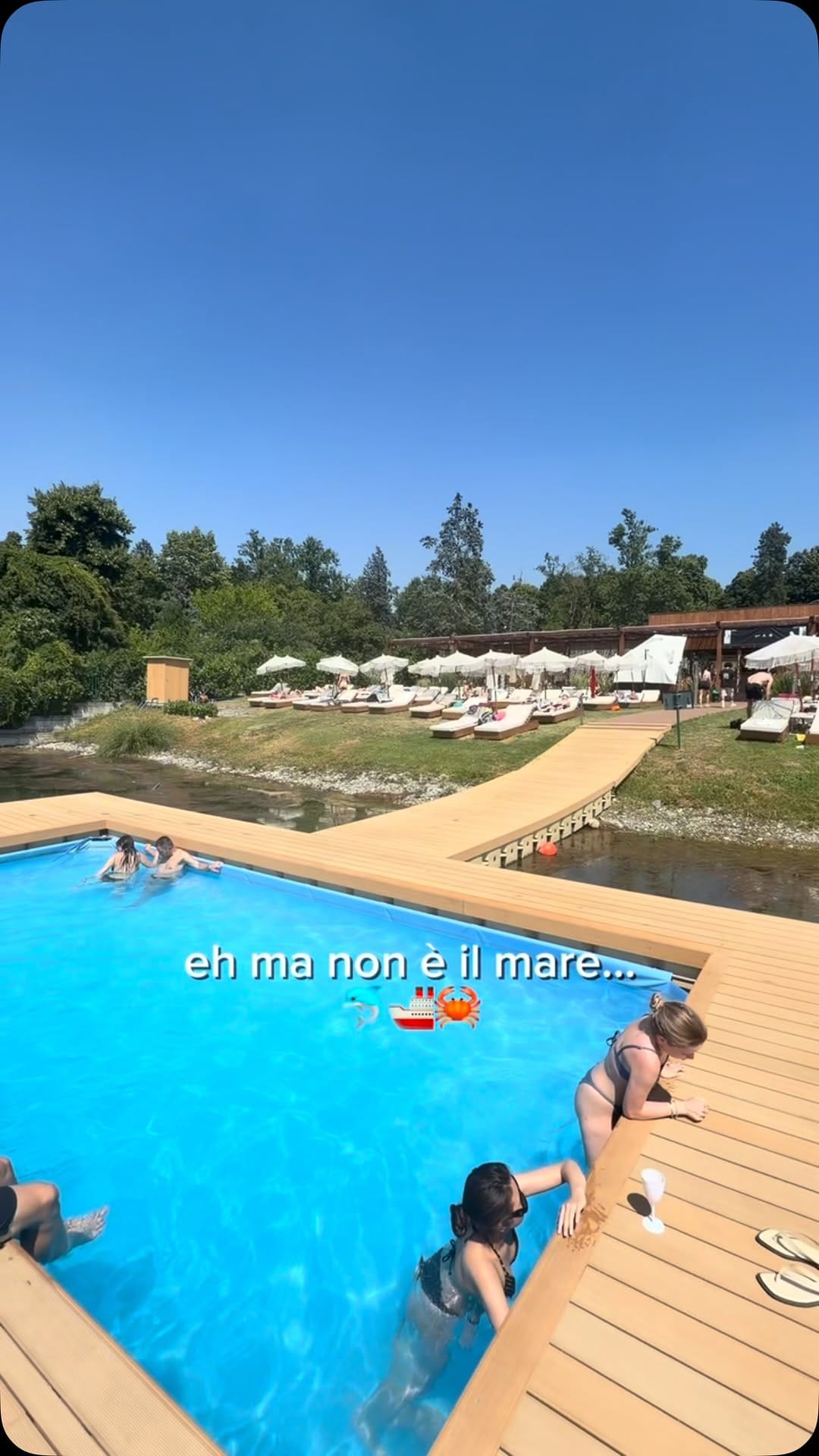 Post 5 by Valeria Carbone on Instagram (video)