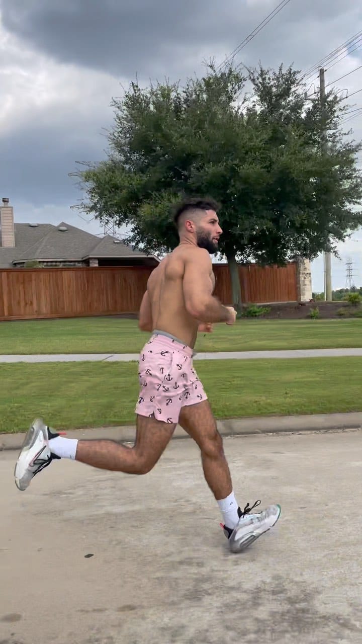 Post 10 by W O L F I E 🐺 on Instagram (video)