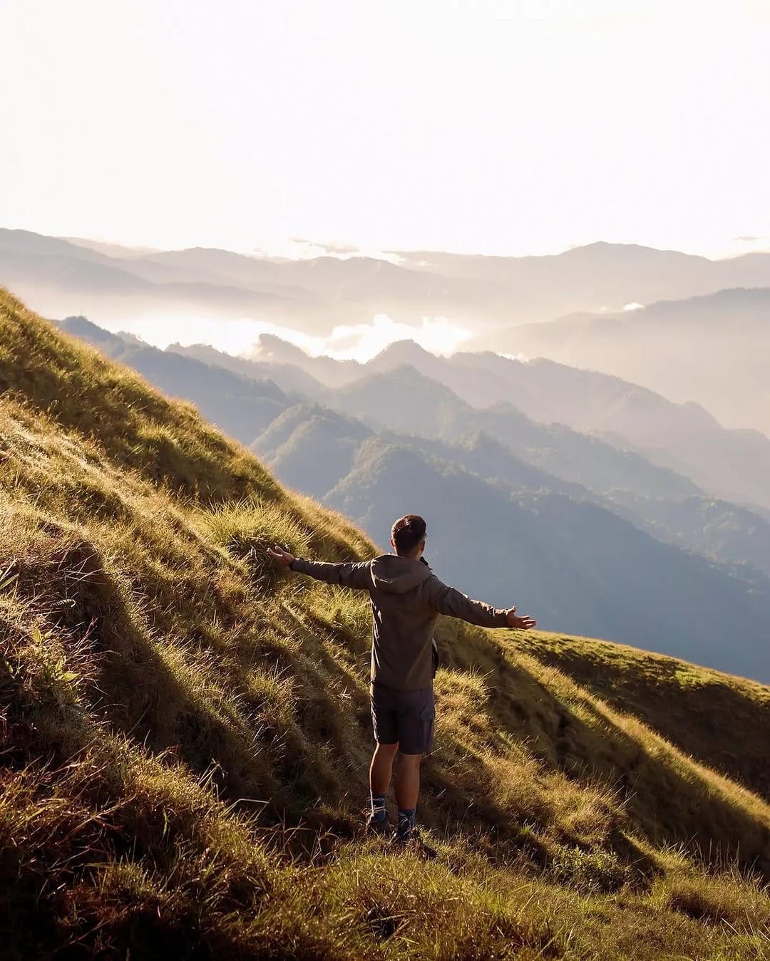 Post 4 by Juan De La Cruz on Instagram (image)