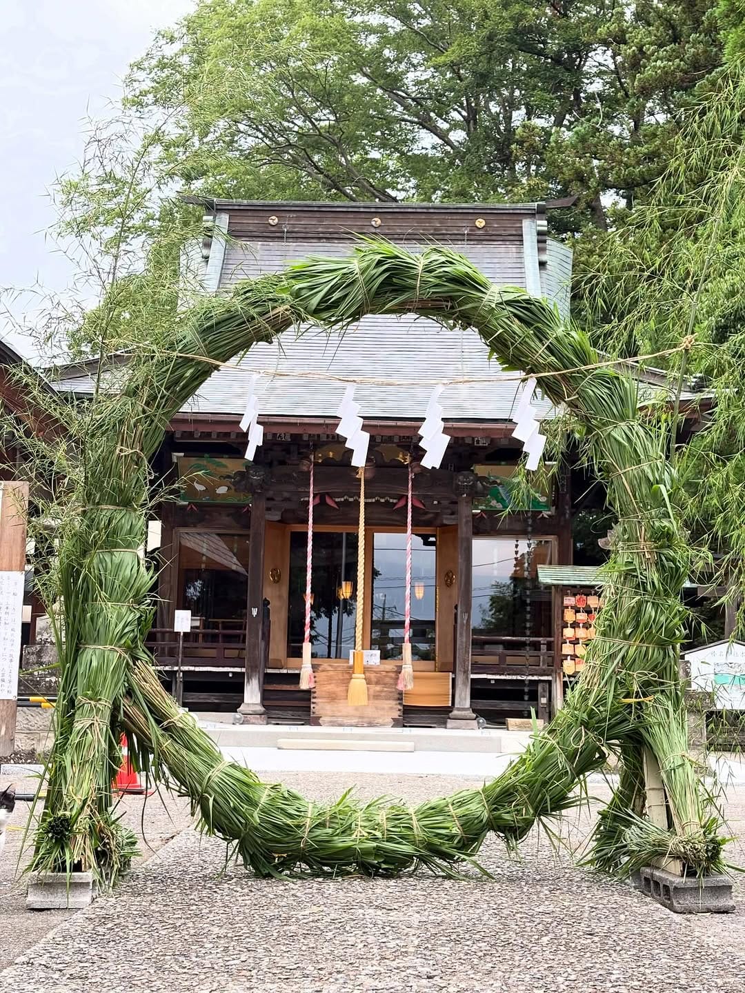 Post 6 by 榛名神社 on Instagram (carousel)