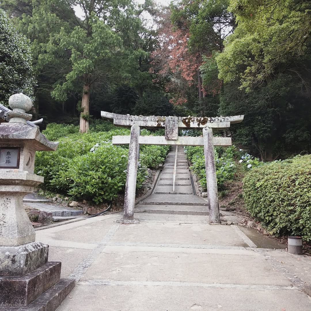 Post 1 by 吉備津神社 on Instagram (carousel)
