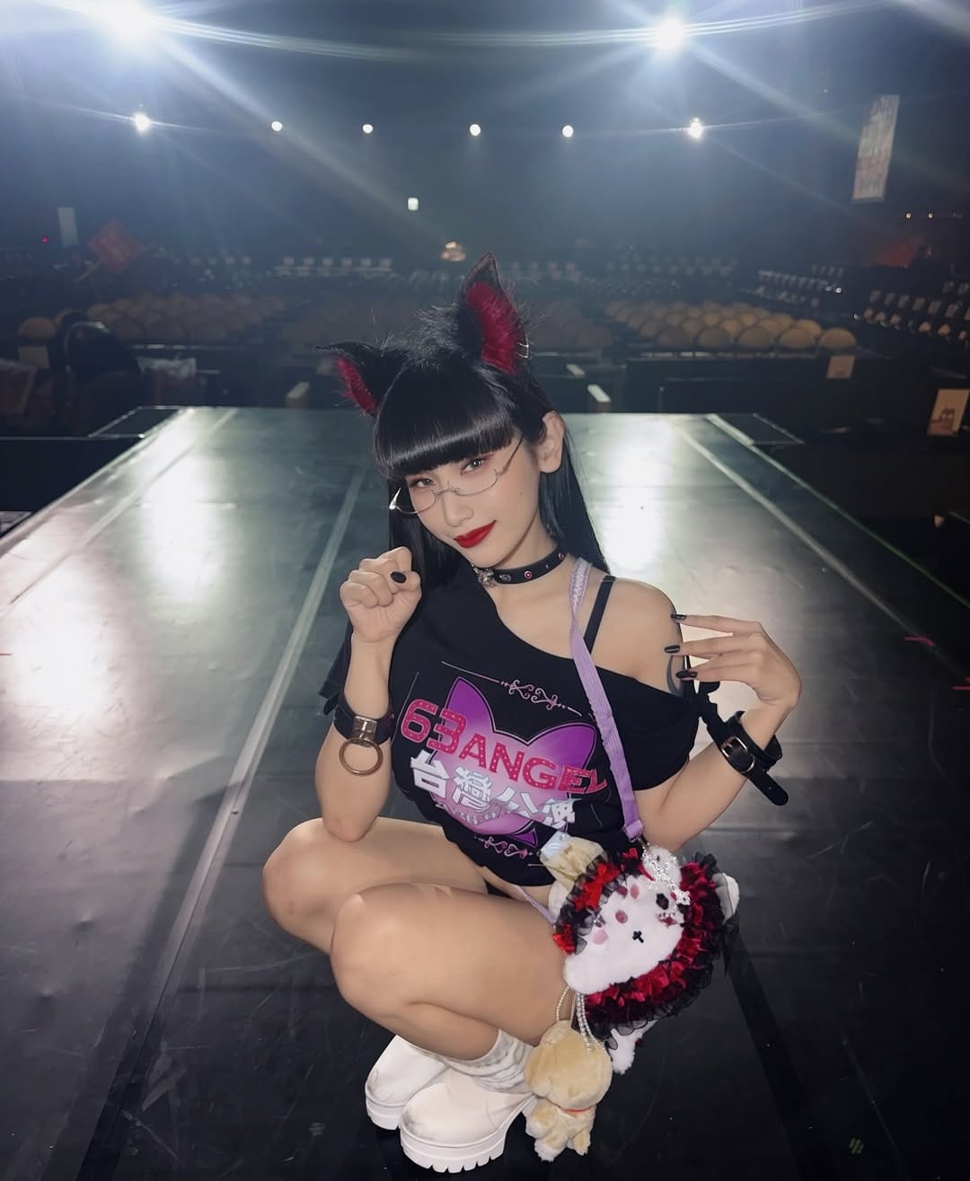 Post 8 by 一吹🐺Burlesque on Instagram (carousel)