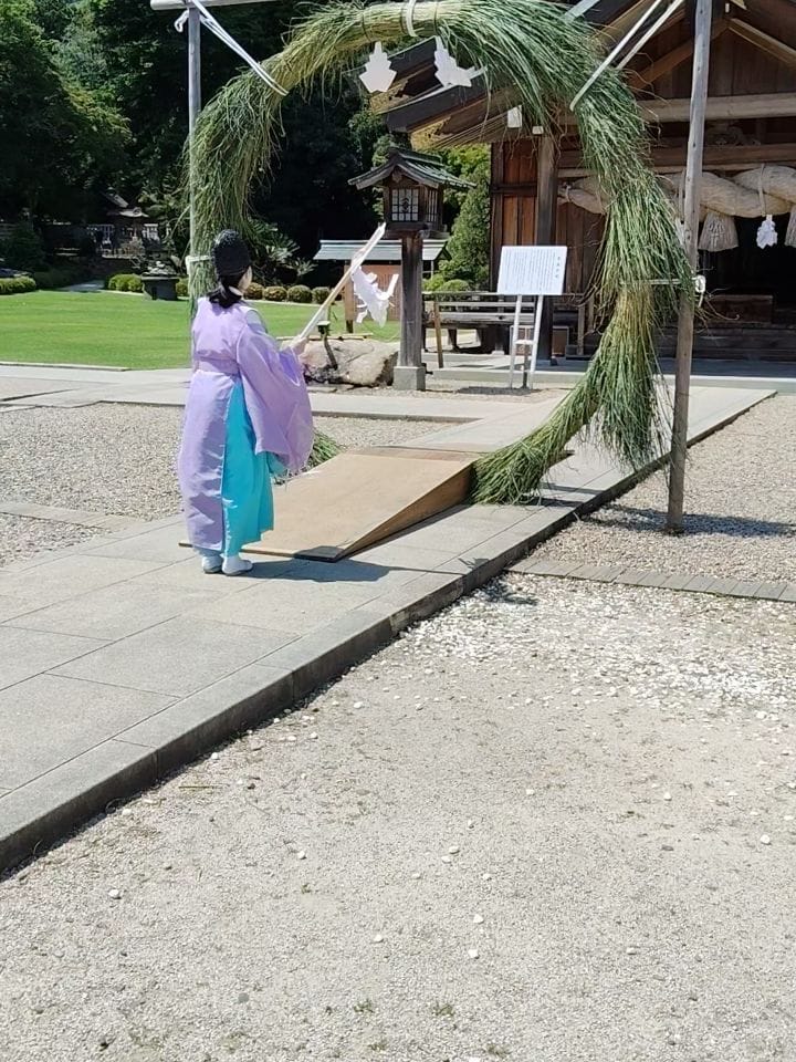 Post 2 by 出雲大社・北島國造館 出雲教【公式】 on Instagram (carousel)