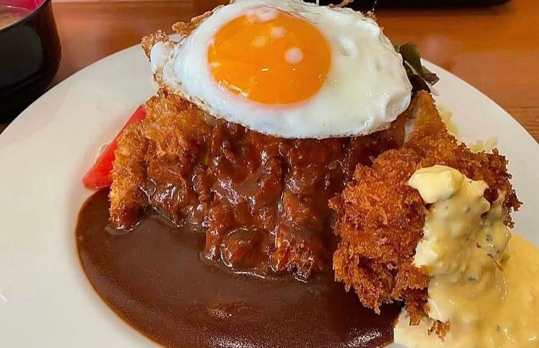 Post 7 by 洋食の藤 on Instagram (image)