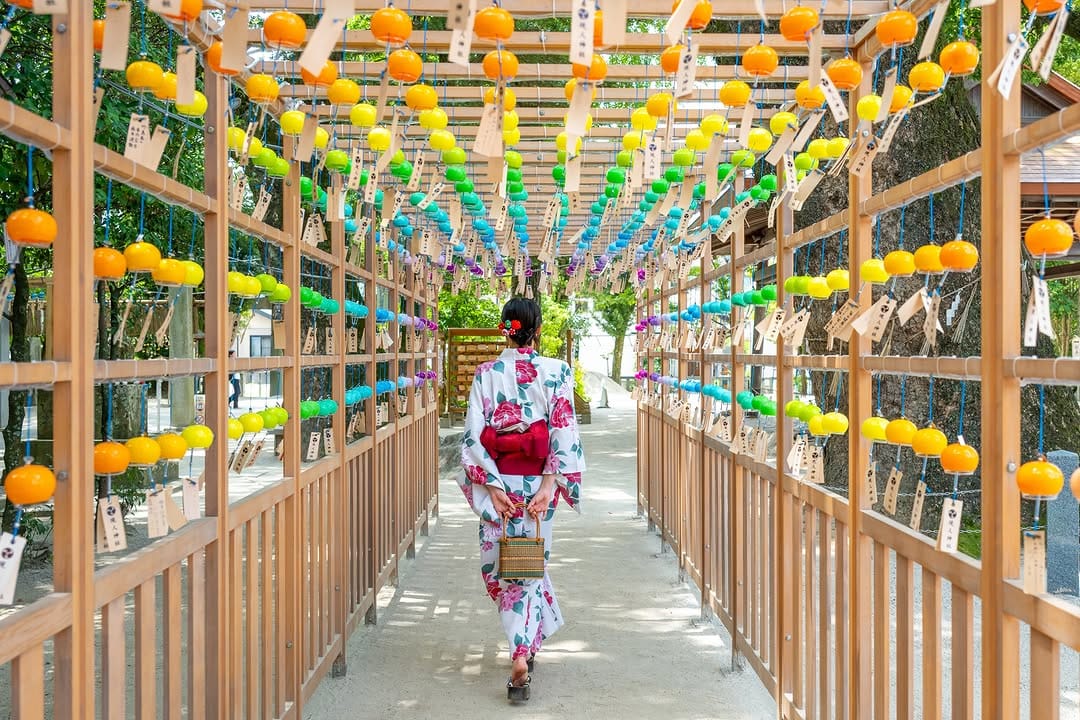Post 1 by 現人神社【公式】아라히토신사 福岡/仕事も恋も叶えてくれる神さま on Instagram (image)