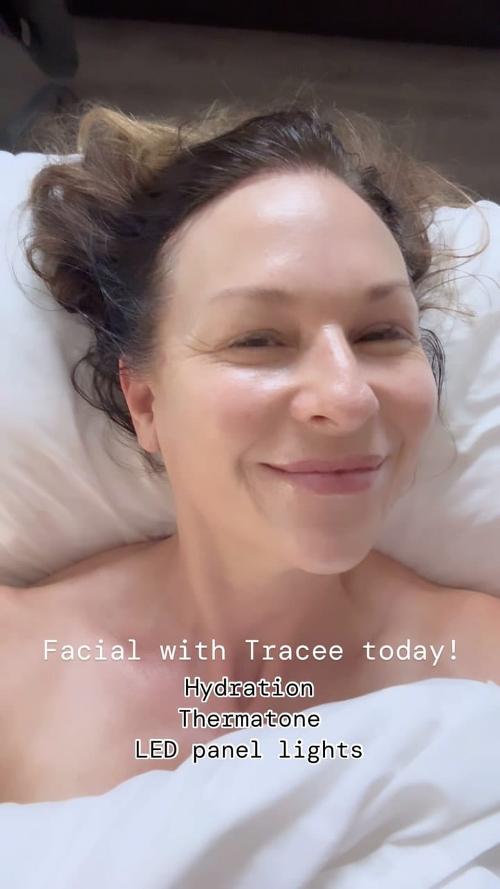 Post 10 by @lea_advanced_skincare on Instagram (video)