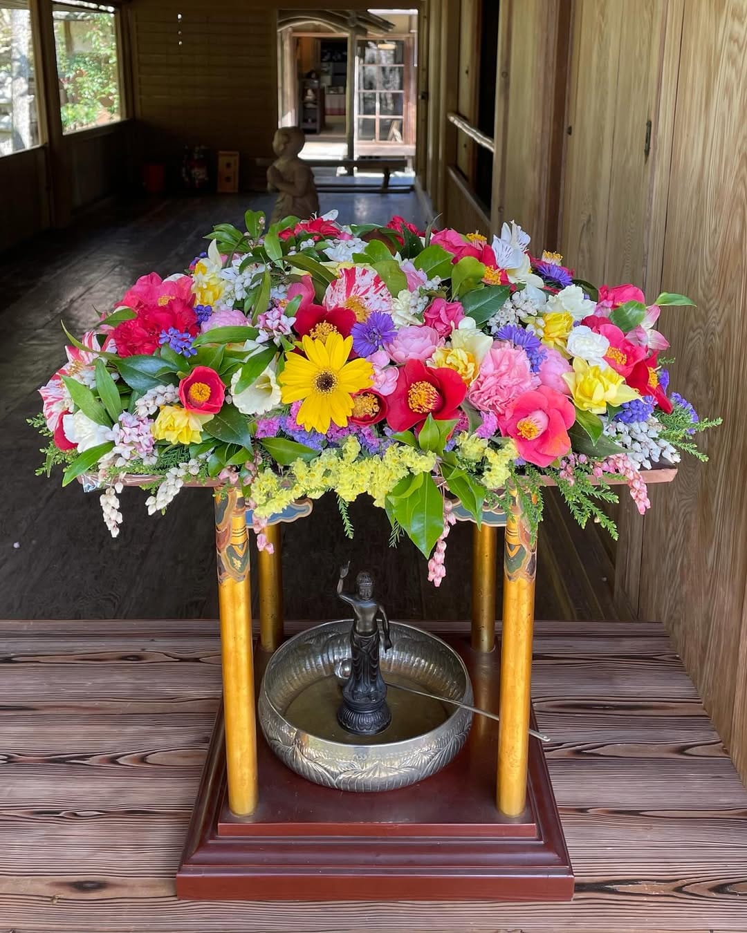 Post 4 by 【公式】世界遺産 高山寺 Kosanji Temple on Instagram (carousel)
