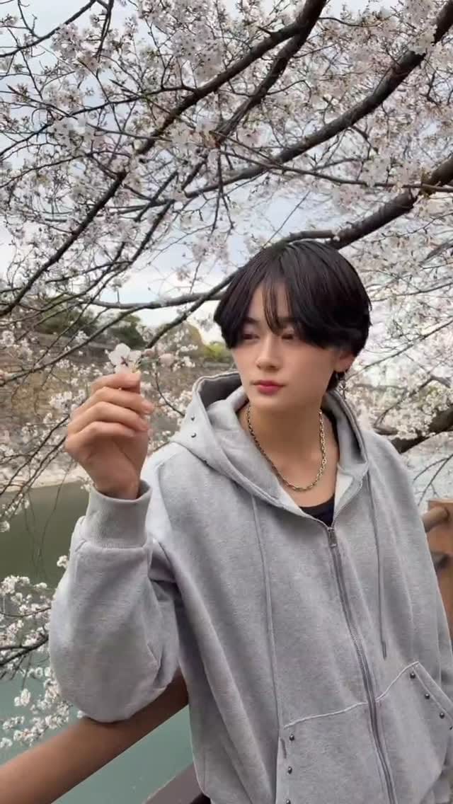 Post 3 by #ド沼れいれい on Instagram (video)