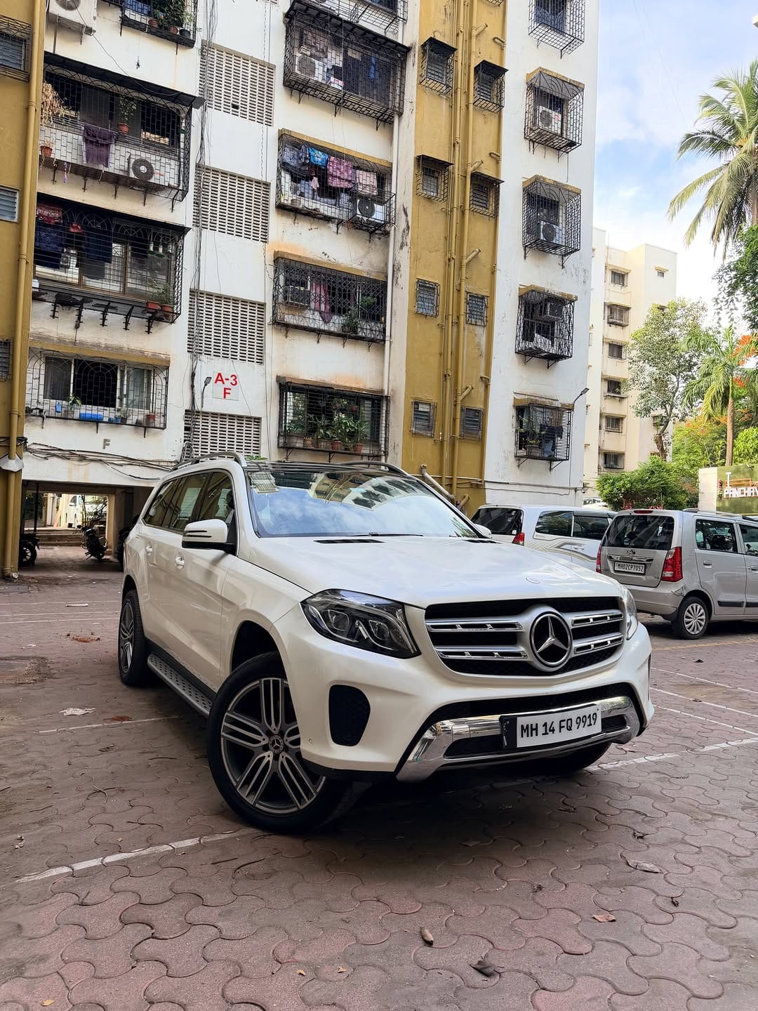 Post 1 by RIZMA MOTORS. on Instagram (carousel)