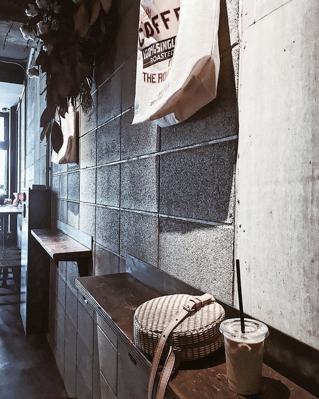 Post 5 by Tokyo on Instagram (image)