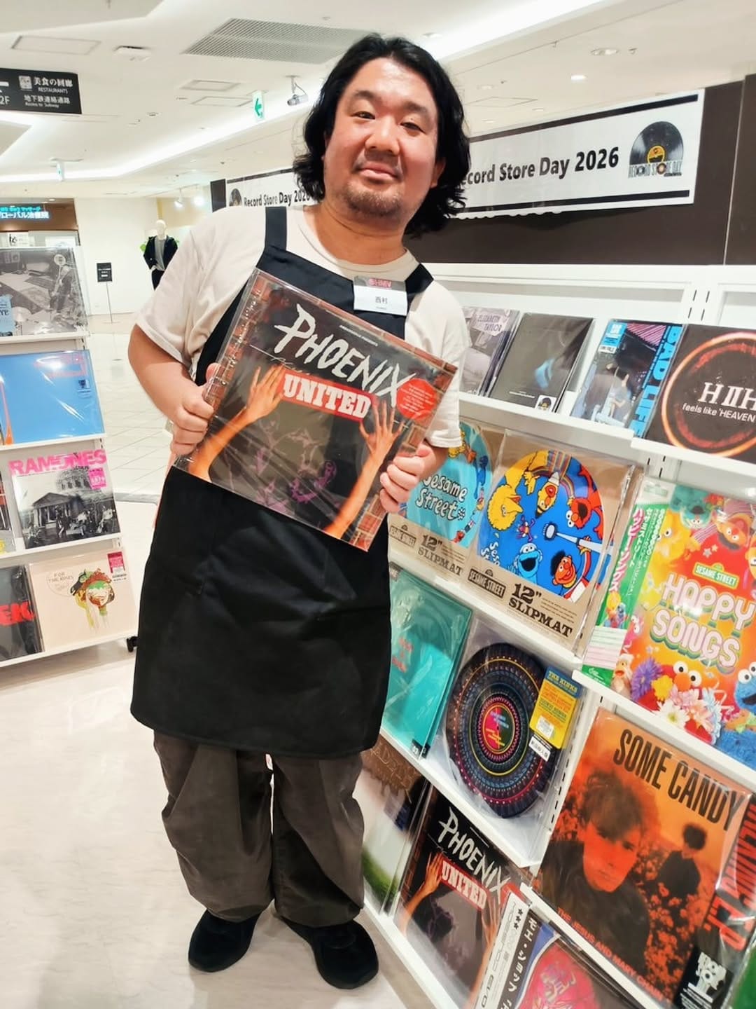 Post 2 by RECORD STORE DAY JAPAN on Instagram (carousel)
