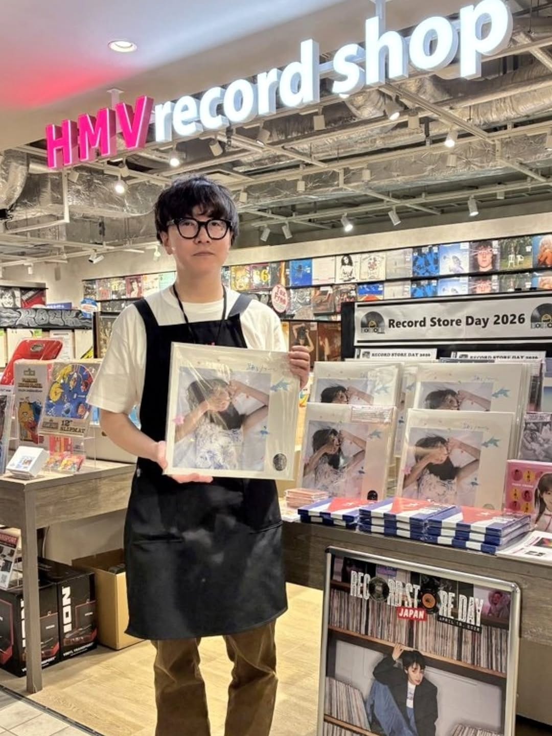 Post 7 by RECORD STORE DAY JAPAN on Instagram (carousel)